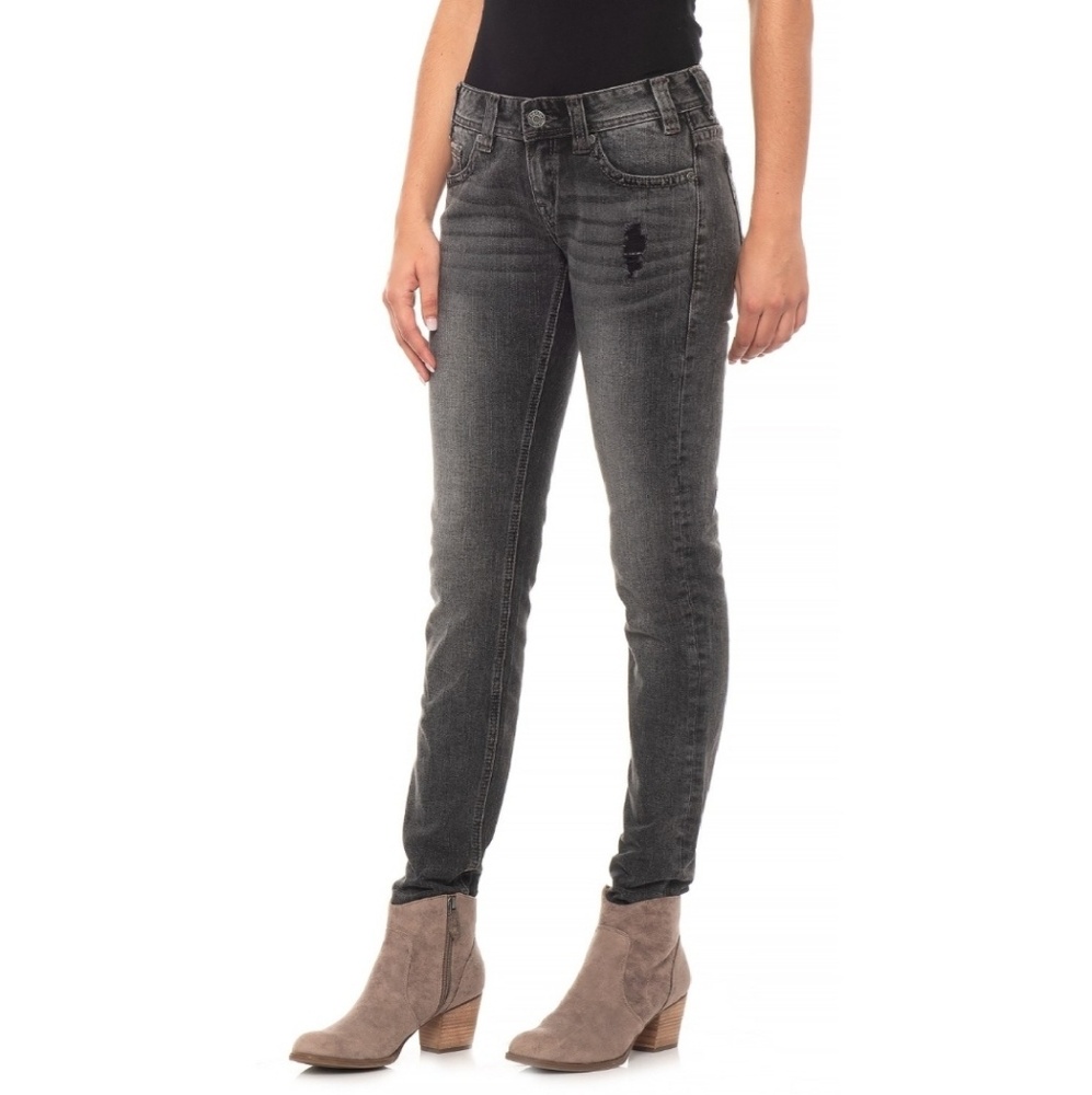 NWT Rock & Roll Cowgirl Low Rise Skinny Jeans